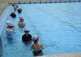 R70612pool2.jpg
