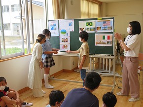 R4englishday09.jpg